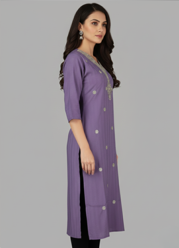 TRADITIONAL KURTI