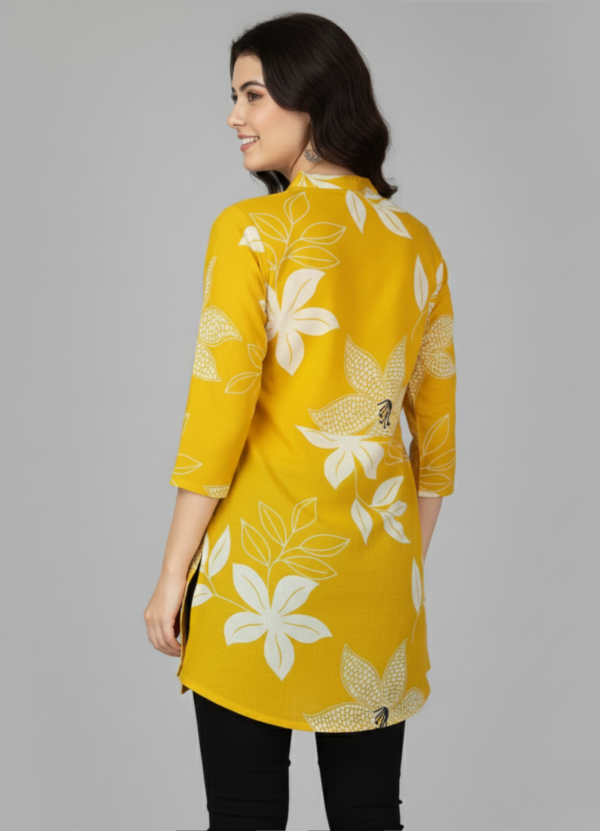 Kivroe Casual Floral Tunic Kurti