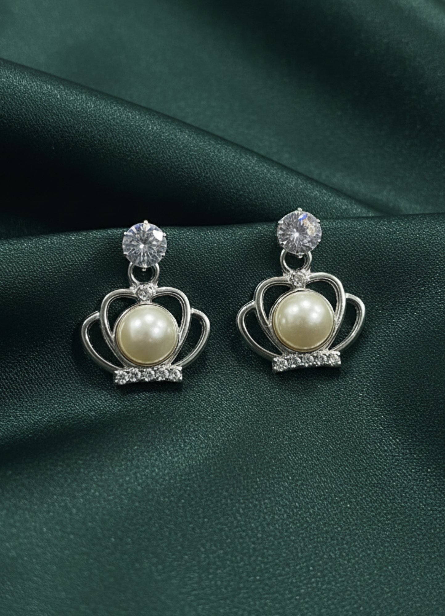 ₹49 Crown Pearl Stud